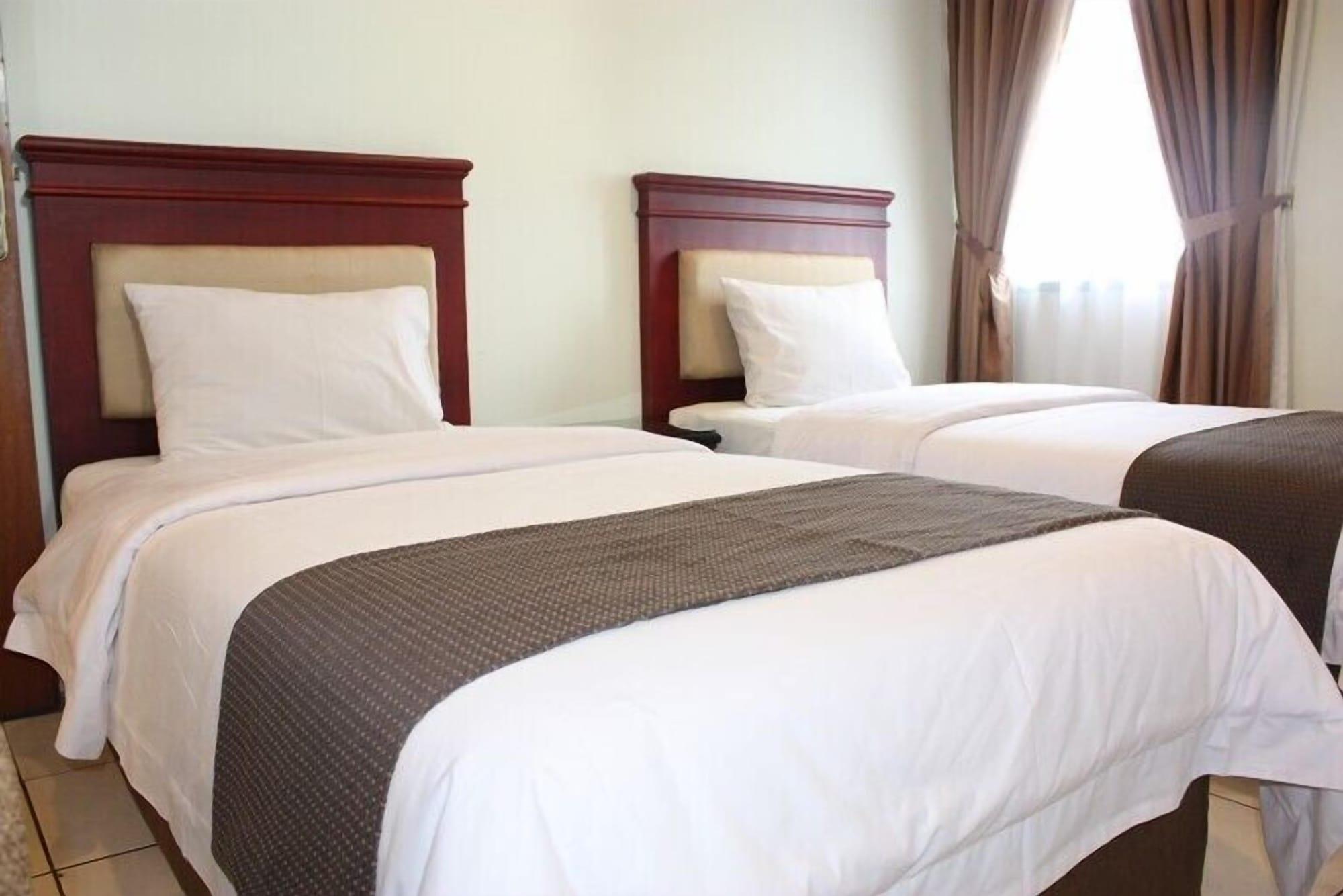 Travellers Suites Serviced Apartments Медан Экстерьер фото